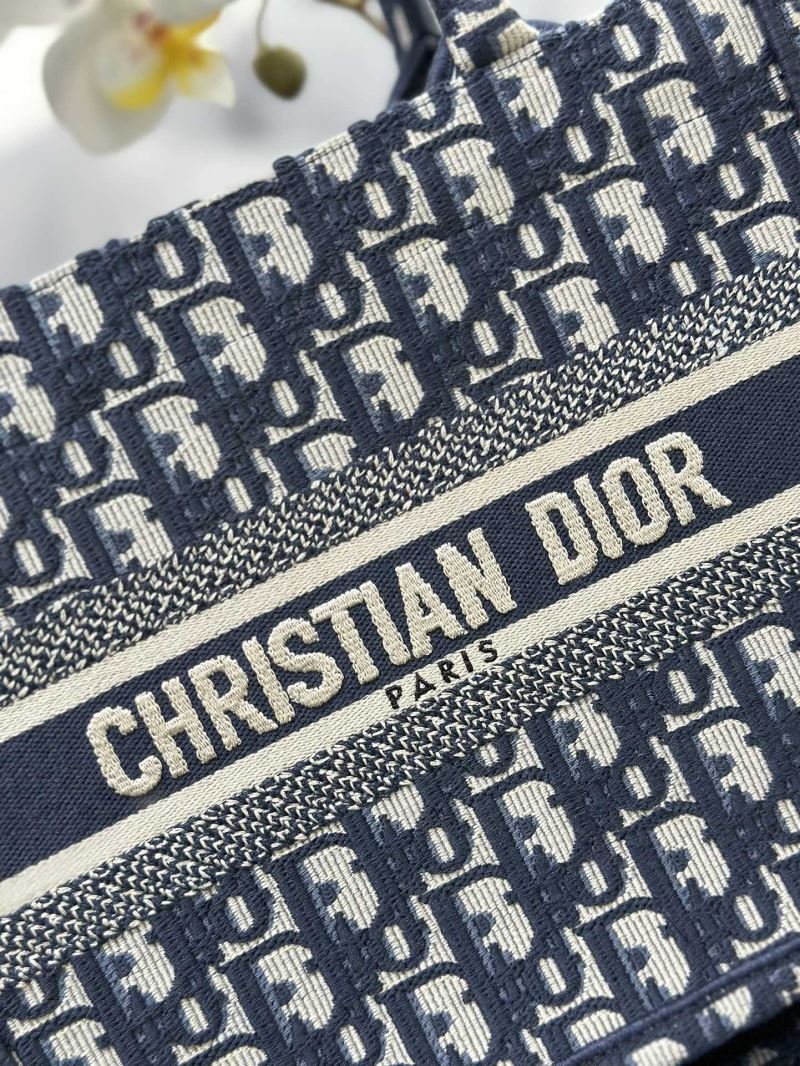 Christian Dior Shopping Bags